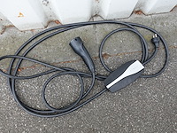 Tesla model 3 - afbeelding 19 van  24