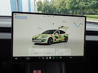 Tesla model 3 - afbeelding 8 van  24