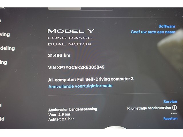 Tesla model y - afbeelding 10 van  20