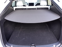 Tesla model y - afbeelding 16 van  20