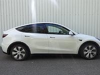Tesla model y - afbeelding 4 van  20