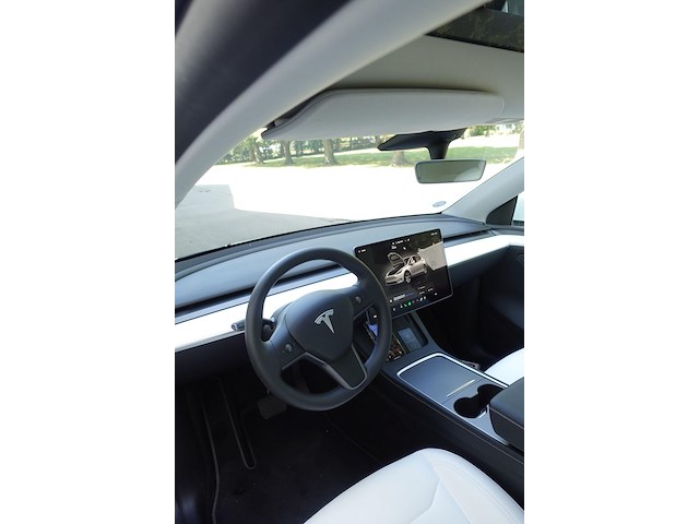 Tesla model y - afbeelding 6 van  20