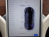 Tesla s - afbeelding 8 van  18