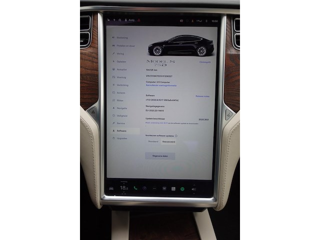 Tesla s - afbeelding 9 van  18