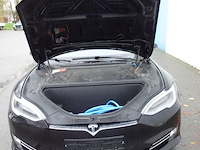 Tesla s - afbeelding 14 van  18
