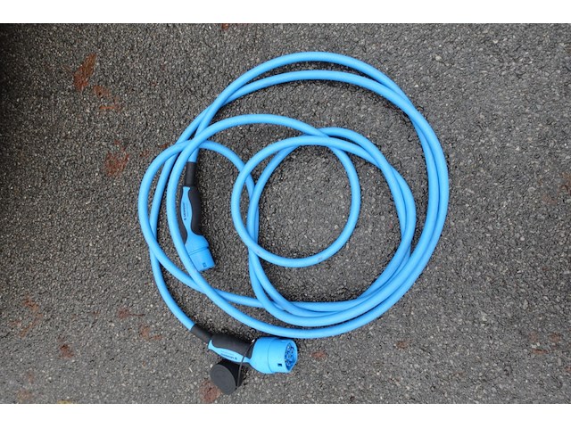 Tesla s - afbeelding 16 van  18