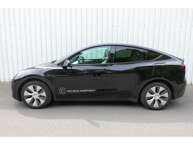 Tesla y - afbeelding 15 van  21