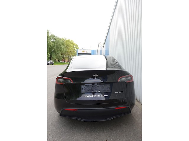 Tesla y - afbeelding 18 van  21