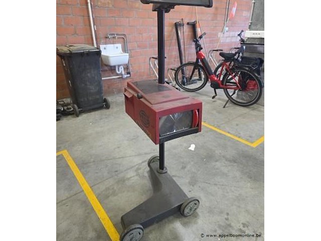 Testapparaat autolampen hella - afbeelding 2 van  4