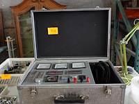 Testapparaat (meters voor spanning, stroom, vermogen en toerentallen) - afbeelding 1 van  3