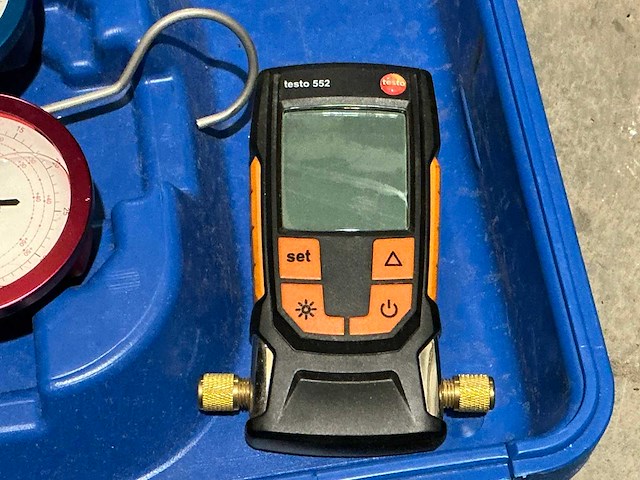 Testo 552 gasdrukmeter - afbeelding 2 van  6