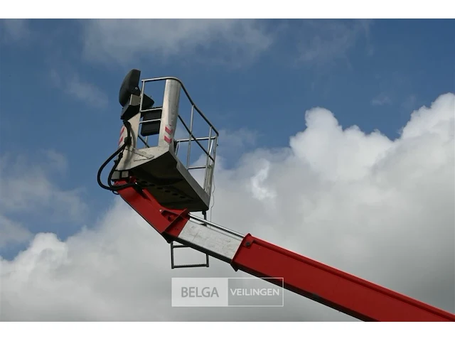 Teupen leo 23gt spiderhoogwerker + aanhangwagen - afbeelding 8 van  32