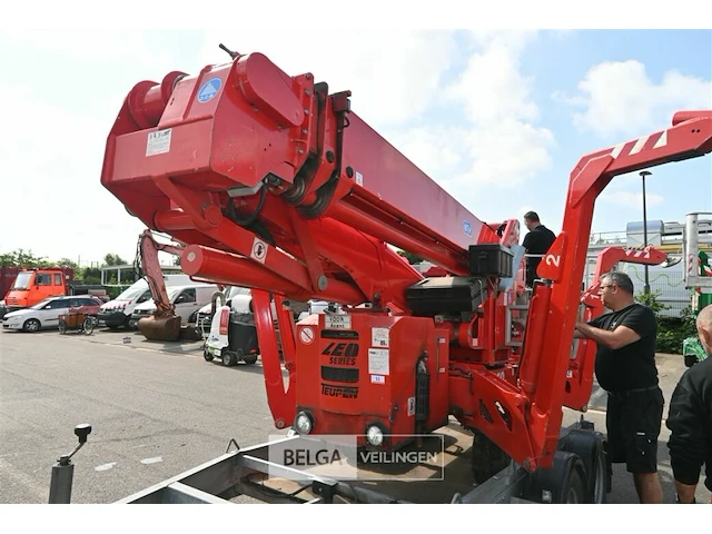 Teupen leo 23gt spiderhoogwerker + aanhangwagen - afbeelding 28 van  32