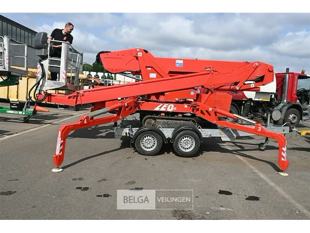 Teupen leo 23gt spiderhoogwerker + aanhangwagen - afbeelding 32 van  32