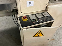 Tevopharm cm6 verpakkingsmachines - afbeelding 8 van  12