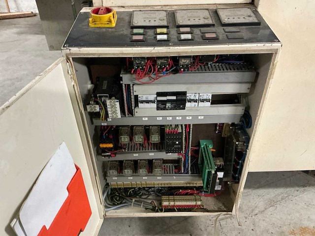 Tevopharm cm6 verpakkingsmachines - afbeelding 9 van  12