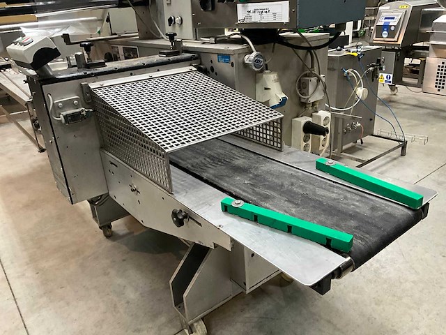 Tevopharm pack v flow wrapper - afbeelding 20 van  20