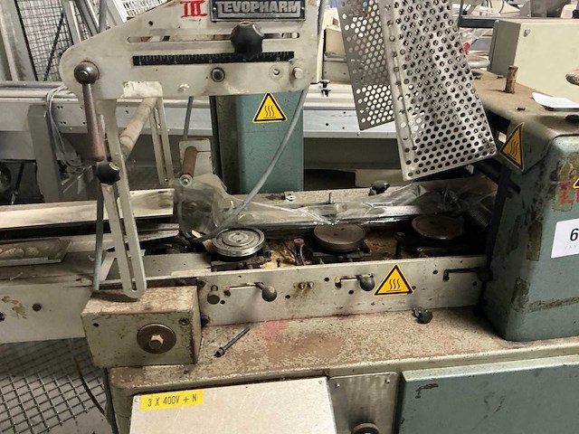 Tevopharm pack vii verpakkingsmachines - afbeelding 6 van  10