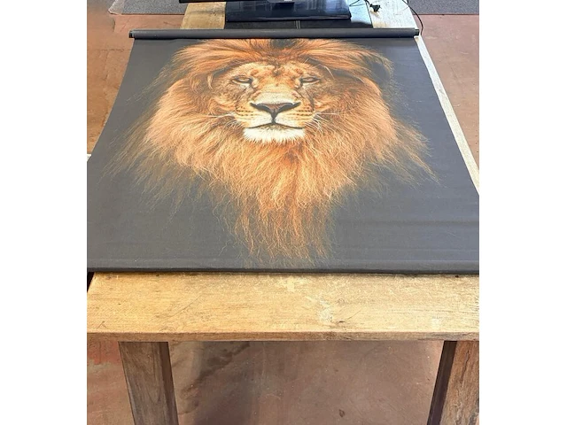 Textiel wandkleed met een leeuwenprint 127x108 cm (3) - afbeelding 1 van  2