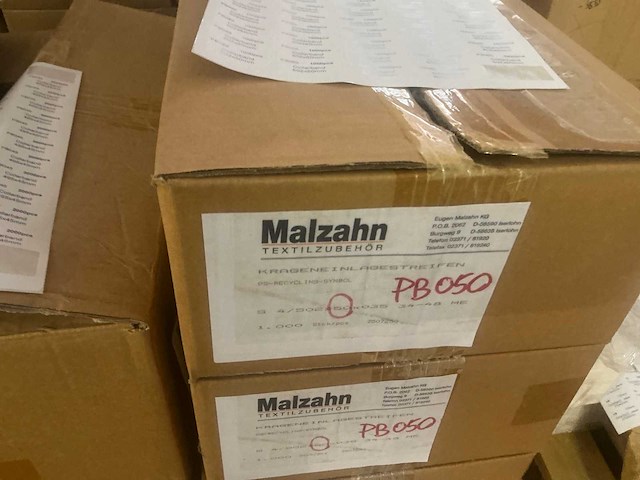 T&g+malzahn grote partij verpakkingsmateriaal voor shirts en blouses - afbeelding 25 van  27