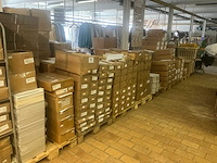 T&g+malzahn grote partij verpakkingsmateriaal voor shirts en blouses - afbeelding 1 van  22