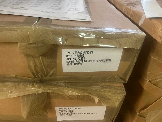 T&g+malzahn grote partij verpakkingsmateriaal voor shirts en blouses - afbeelding 20 van  22
