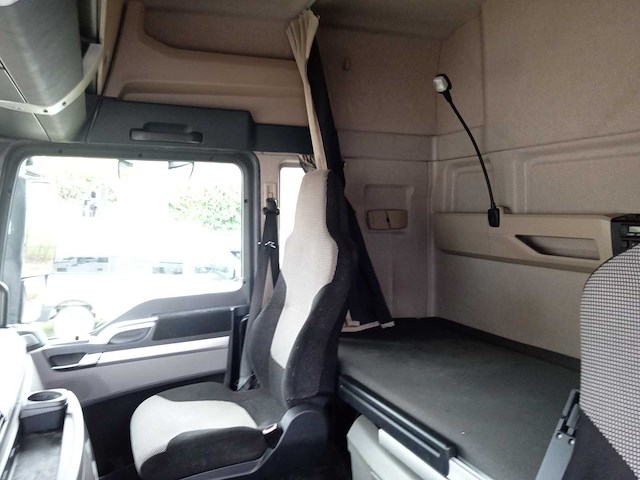 Tgx - 2018 - vrachtwagen - afbeelding 11 van  29