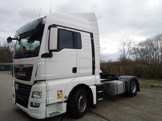 Tgx - 2018 - vrachtwagen - afbeelding 27 van  29