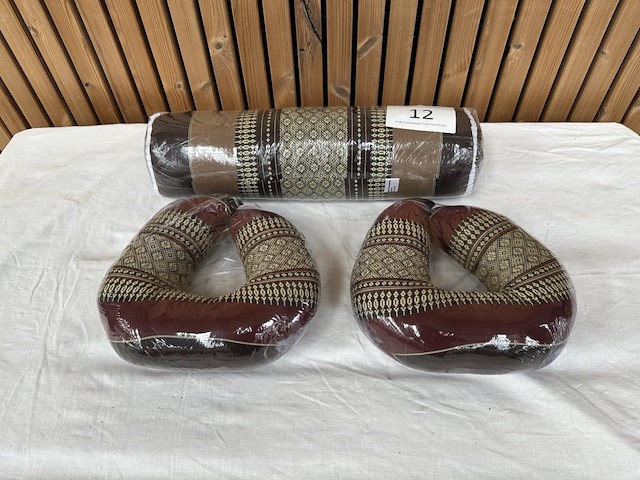 Thai kapok neksteun & kussens - afbeelding 1 van  1