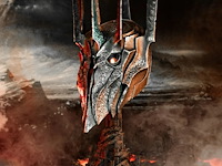 The lord of the rings - replica 1/1 sauron art mask standard edition figuur - 89 cm - afbeelding 1 van  8
