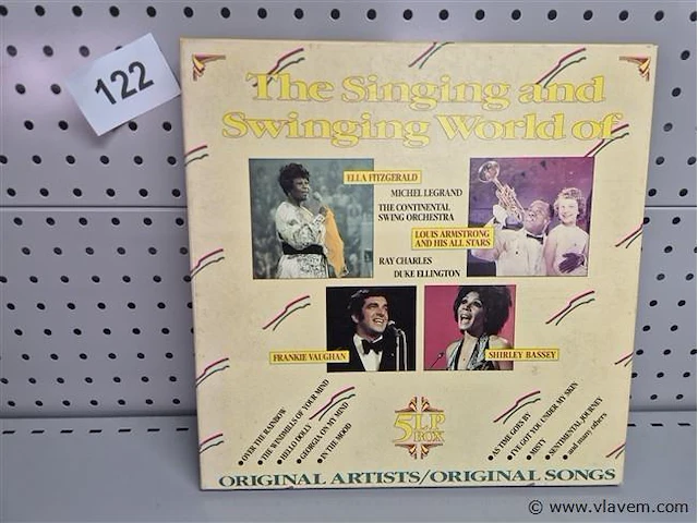 The singing and swinging world - afbeelding 1 van  2