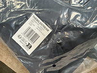 The wild stream diverse windbreakers (ca. 17x) - afbeelding 3 van  4