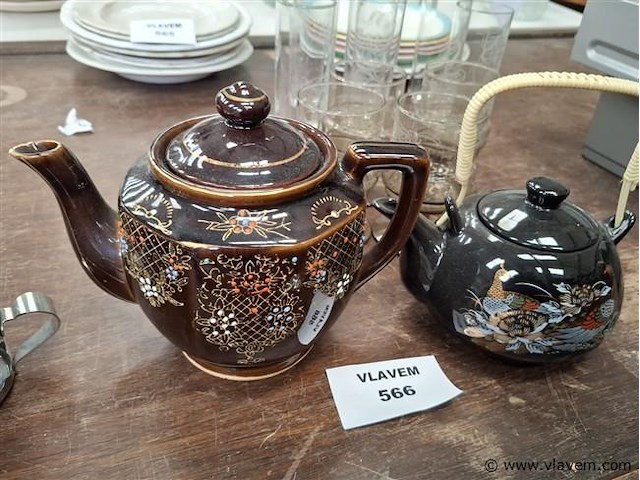 Theepot - afbeelding 1 van  1
