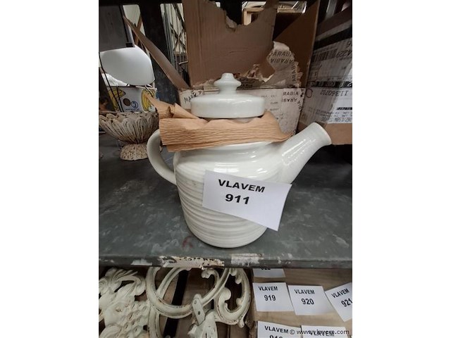 Theepot - afbeelding 1 van  1