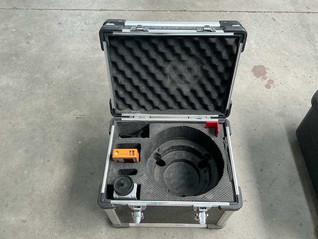 Theis wolzhausen cross line laser tcl30 bouwlaser - afbeelding 5 van  5