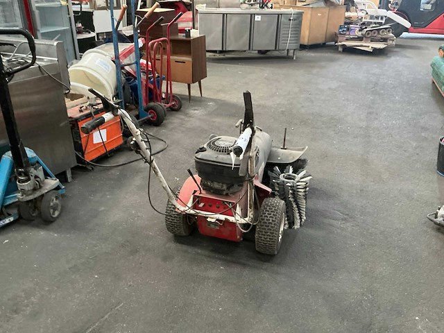Thelburger k38 veegmachine - afbeelding 4 van  5