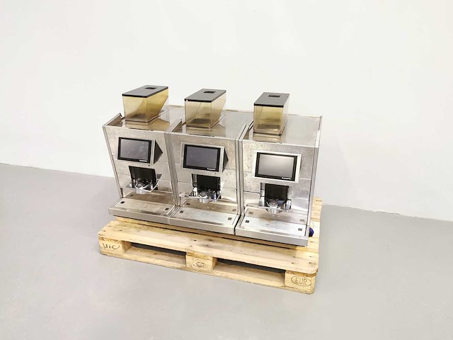 Thermoplan - zwart & wit - koffiemachine (3x) - afbeelding 3 van  4