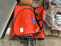 Thermosafe heating jacket - afbeelding 1 van  3