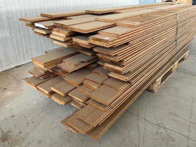 Thermowood bekleding tuinhuis (150x) - afbeelding 4 van  6