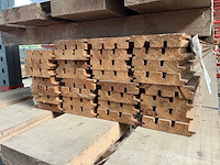 Thermowood dennen tand-en groef planken (31x) - afbeelding 2 van  4