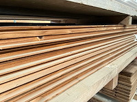 Thermowood dennen tand-en groef planken (31x) - afbeelding 3 van  4