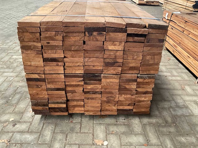 Thermowood douglas planken 30x140 mm (175x) - afbeelding 4 van  5