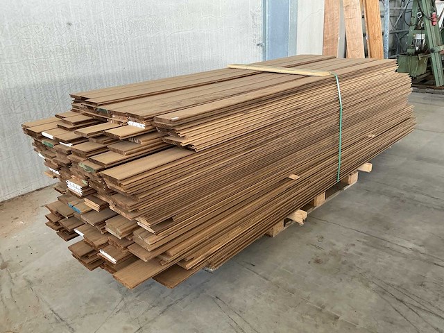 Thermowood frake lot bekleding tuinhuis (280x) - afbeelding 2 van  5