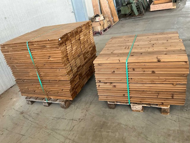 Thermowood houten tuinbekleding (376x) - afbeelding 2 van  4