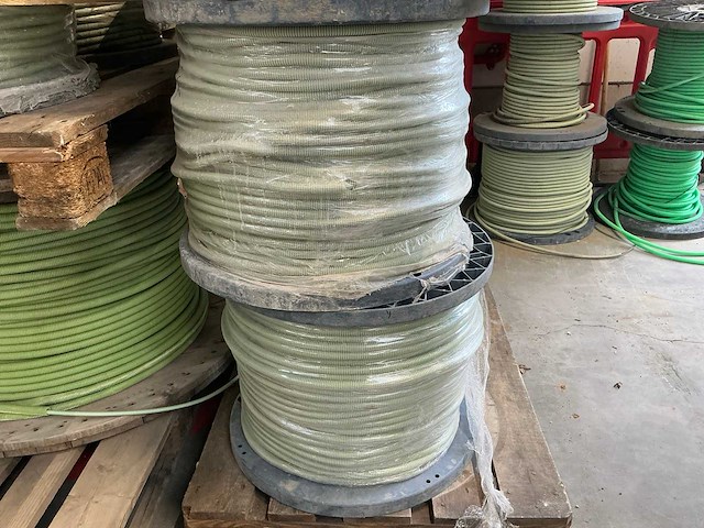 Thesla hfp04h 4x0,8 datakabel 4 rollen - afbeelding 2 van  4