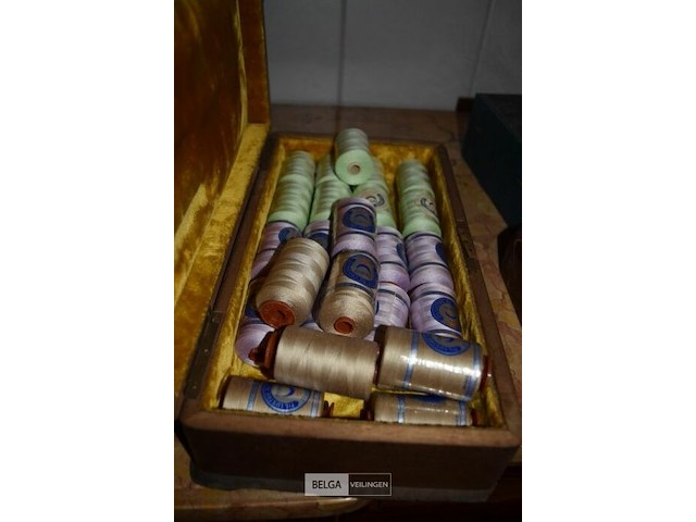 Thiriez garen 1 doos - afbeelding 2 van  5