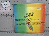 This is island - afbeelding 2 van  2