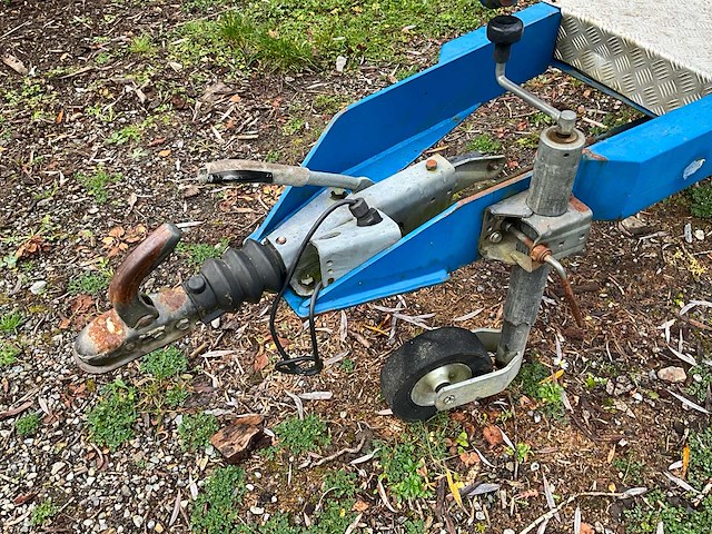 Thomas 120 nwt - 12m luchtwerkplatform - afbeelding 22 van  35