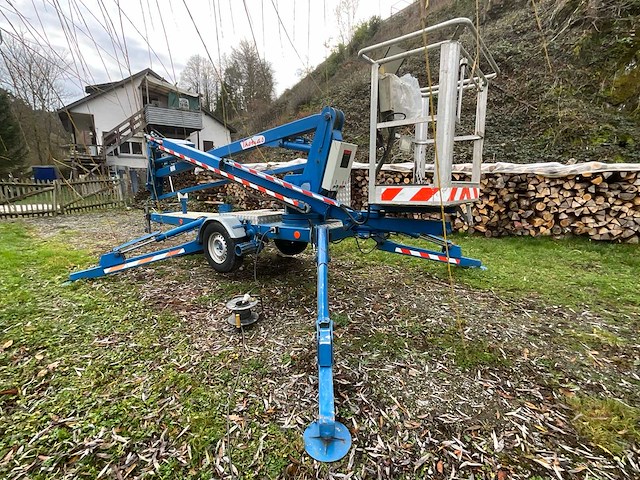 Thomas 120 nwt - 12m luchtwerkplatform - afbeelding 23 van  35