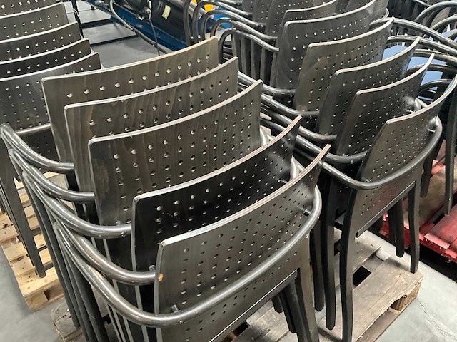 Thonet restaurantstoel (15x) - afbeelding 4 van  12